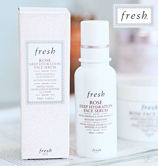 Fresh Rose Deep Hydration Face Serum 50 ml. สาวผิวแห้งขาดน้ำ ทำให้หน้าดูแก่กว่าวัย แนะนำตัวนี้เลยจ้า เซรั่มเนื้อบางเบาดูดซึมเร็วที่พร้อมคืนความชุ่มชื่นให้ผิวและมอบผิวที่โกลว์สวยให้คุณได้ตลอด 24 ชั่วโมง