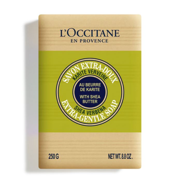 L'Occitane Shea Verbena Extra-Gentle Soap 250g. สบู่อาบน้ำผิวกายที่มีส่วนผสมทั้งหมดจากธรรมชาติ และอุดมไปด้วยเชีย บัตเตอร์ มีกลิ่นหอมสดชื่นจากต้นเวอร์บีน่า สามารถใช้ได้ทั้งเด็กและผุ้ใหญ่ ทำให้ผิวเนียนนุ่ม ชุ่มชื่น ไม่แห้งกร้าน สัมผัสได้ถึงผิวที่สะอาดห
