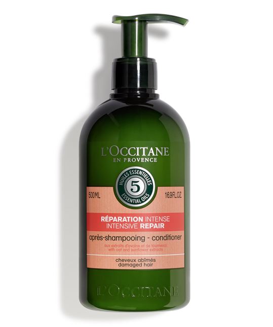 L'OCCITANE Intensive Repair Conditioner 500ml. คอนดิชันเนอร์สูตรปราศจากซิลิโคนที่ช่วยซ่อมแซมและเสริมสร้างความแข็งแรงให้กับเส้นผมที่แห้งเสีย แตกปลาย และถูกทำลาย ฟื้นฟูไฟเบอร์เส้นผมให้แข็งแรงตั้งแต่รากผมจดปลาย ช่วยให้ผมนุ่มลื่นเป็นประกาย มีชีวิตชีวา ผม