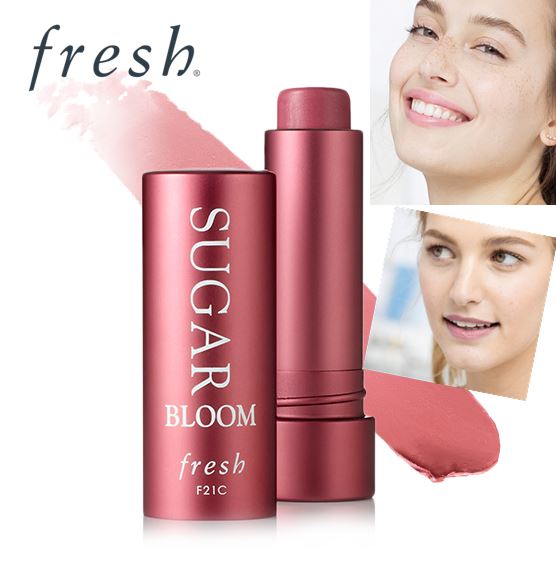Fresh Sugar Bloom Tinted Lip Treatment Sunscreen SPF 15 ขนาด 4.3 g. ลิปทินท์บำรุงริมฝีปากสูตรเข้มข้น ทำให้ความชุ่มชื้นแก่ริมฝีปาก มอบความเรียบเนียนและยังช่วยป้องกัน ริมฝีปากจากการทำลายของแสงแดด มาในเฉดสีชมพูระเรื่อประกายชิมเมอร์น่าหลงใหล