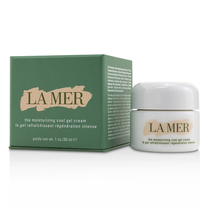 LA MER The Moisturizing Cool Gel Cream 30ml. มอยส์เจอไรเซอร์เนื้อเจลเย็นสดชื่น ช่วยโอบอุ้มผิวให้ชุ่มชื้นและปลอบประโลมผิวให้รู้สึกสบาย แลดูเปล่งประกายอย่างเป็นธรรมชาติ ฟื้นบำรุงให้ผิวแลดูสุขภาพดี เพื่อผิวกระชับอ่อนเยาว์ Satin Finish เนื้อเจลนุ่