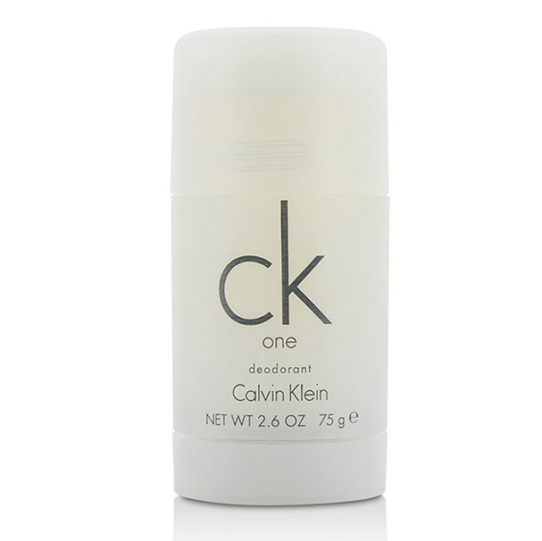 Calvin Klein CK One Deodorant Stick 75 g. โรลออนน้ำหอมระงับกลิ่นกาย ที่ให้กลิ่นหอมสดชื่นสบายวงแขนได้ตลอดวัน กลิ่นหอมสะอาดๆแบบเดียวกับน้ำหอมสุดฮิต ซีเค วัน ที่ขายดีตลอดกาล ช่วยกระตุ้นเสน่ห์ความหอมสดชื่นเพื่อหนุ่มสาวแนวสปอร์ต ที่เต็มเปี่ยมไปด้วย