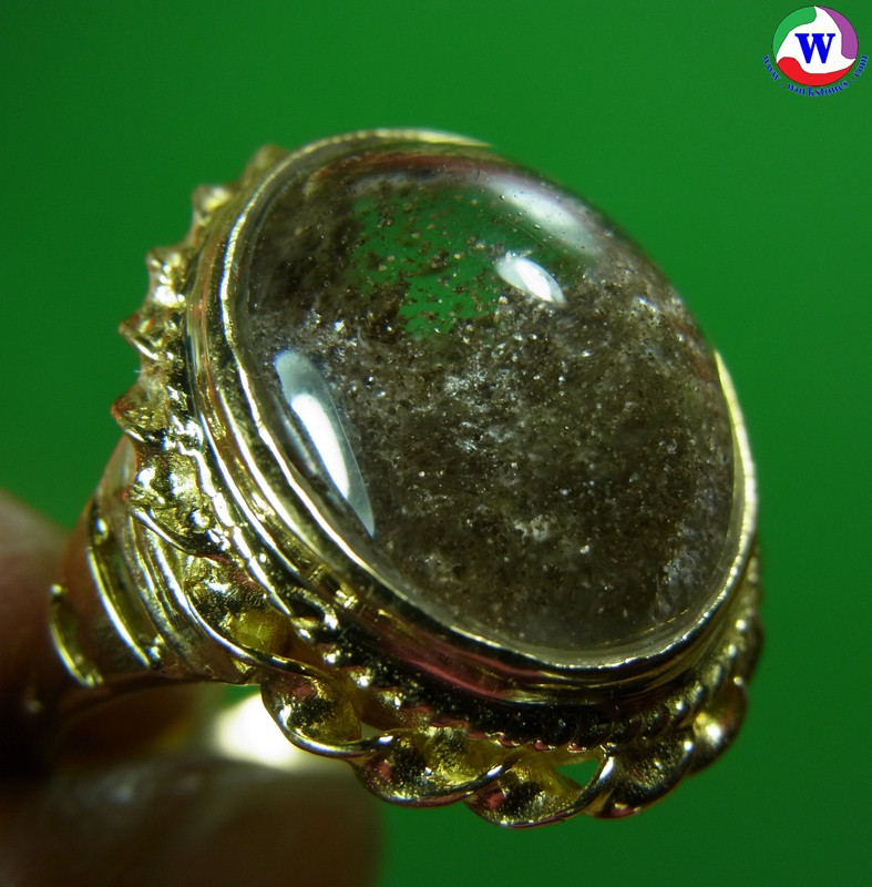แหวนทองเหลืองหญิง เบอร์ 56 แก้วโป่งข่ามนำโชคชนิดแก้วปวกประกายเพชรที่หายาก