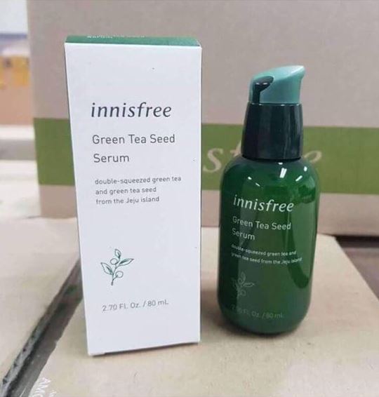 Innisfree Green Tea Seed Serum 80 ml. New 2019 สูตรใหม่ แพคเกจใหม่ล่าสุดปี 2019 เซรั่มจากเมล็ดชาเขียว ช่วยให้ผิวชุ่มชื่น นุ่มนวลถึงขีดสุด ด้วยวิธีการปลูกแบบออแกนิค ปราศจากสารเคมี จึงมั่นใจได้ว่าปลอดภัยต่อผิว 100% 