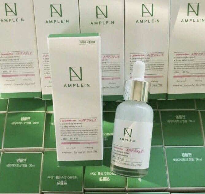 Coreana Ample :N Ceramide Shot Ampoule 30 ml. โคเรียน่าเซรั่มสูตรเซราไมด์ใครผิวอ่อนแอ เป็นสิวง่ายๆ ต้องใช้ตัวนี้เลยค่ะช่วยในการเสริมเกราะป้องกันผิวหน้า ให้ผิวแข็งแรงเรียบเนียน กระจ่างใส กระชับรูขุมขน ลดเลือนริ้วรอย ผิวดูอ่อนเยาว์เหมาะสำหรับผิว