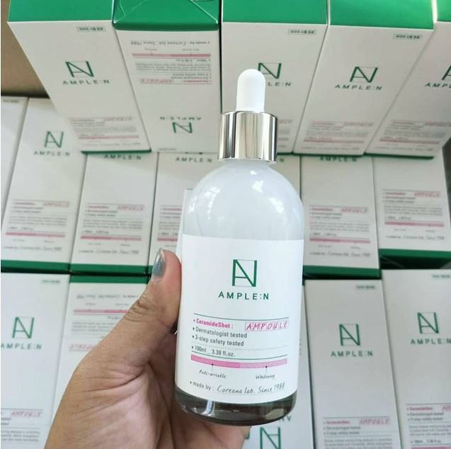 Coreana Ample :N Ceramide Shot Ampoule 100 ml. โคเรียน่าเซรั่มสูตรเซราไมด์ใครผิวอ่อนแอ เป็นสิวง่ายๆ ต้องใช้ตัวนี้เลยค่ะช่วยในการเสริมเกราะป้องกันผิวหน้า ให้ผิวแข็งแรงเรียบเนียน กระจ่างใส กระชับรูขุมขน ลดเลือนริ้วรอย ผิวดูอ่อนเยาว์เหมาะสำหรับผิ