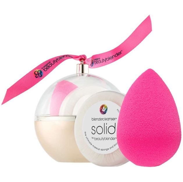 Beautyblender Midas Touch Ball Holiday Set Limited Edition เซ็ท 2 ชิ้นฟองน้ำสีชมพูสดใสที่เนรมิตให้การแต่งหน้า ดูเรียบเนียน สวย ไร้ที่ติ อย่างเป็นธรรมชาติ มาพร้อม สบู่ก้อนสีขาวช่วยทำความสะอาดฟองน้ำและแปรงแต่งหน้า และกล่องเก็บฟองน้ำเพื่อความสะอา