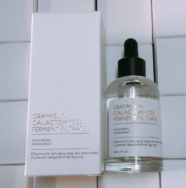 **พร้อมส่ง**Graymelin 100% Galactomyces Ferment Filtrate Serum 50 ml. เซรั่มยี่ห้อดังจากเกาหลี ที่มีส่วนผสมของGalactomycesเข้มข้น 100% หรือหัวเชื้อพิเทร่า ช่วยในเรื่องของการสร้างเซลล์ผิว ช่วยให้ผิวแข็งแรง ดูเต็มและแน่นขึ้น รูขุมขนกระชับและเล็กลง กระตุ้นกา