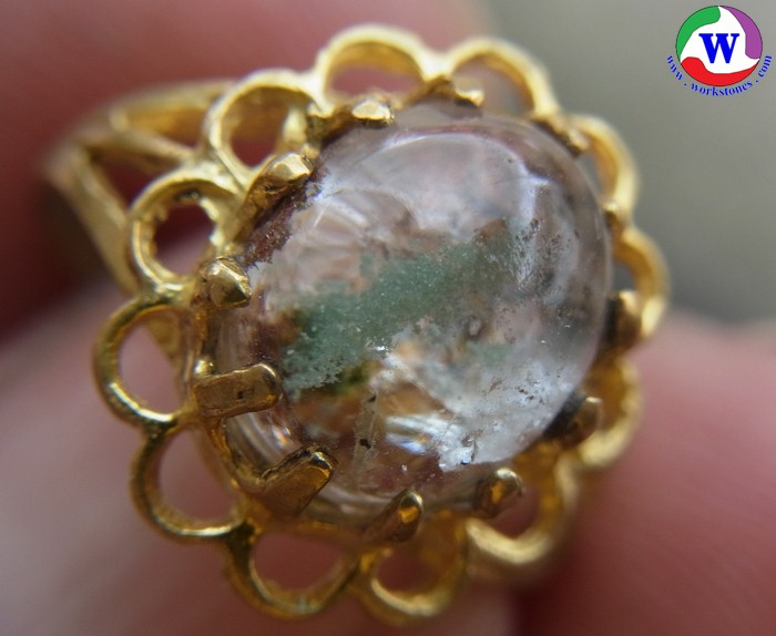 แหวนทองเหลืองหญิง เบอร์ 53 แก้วโป่งข่ามนำโชค ชนิดแก้วปวกเขียวลอย ปวกแดง กาบรุ้งกลีบดอกไม้ กาบทอง 