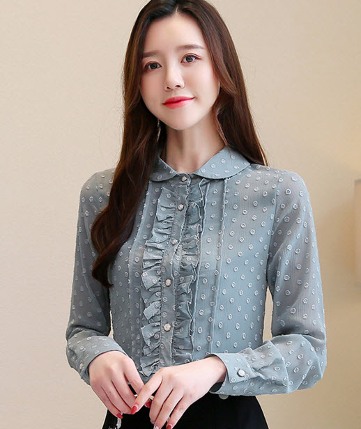 พรีออเดอร์ เสื้อเชิ้ต คอปก คอบัว แต่งลายจุด แขนยาว กระดุมหน้า ใส่ทำงานหรือใส่ออกงานได้ สี ชมพู และเขียว