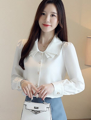พรีออเดอร์ เสื้อเชิ้ต คอปก แขนยาว แต่งคอปกสามชั้นเพิ่มความเก๋ สี ขาว และดำ