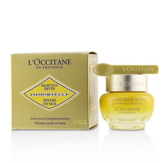 L'OCCITANE Immortelle Divine Eye Balm 15 ml. ครีมบำรุงรอบดวงตา ประสิทธิภาพสูง ช่วยให้ผิวรอบดวงตาได้รับการบำรุงอย่างเต็มที่ ช่วยลดเลือนริ้วรอยร่องลึกและกระชับผิวรอบดวงตา สัญญาณความร่วงโรยและเหนื่อยล้า ไม่ว่าจะเป็นถุงใต้ตา ขอบตาคล้ำดูลดเลือนล