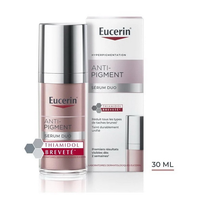 Eucerin Ultrawhite+ Spotless Double Booster Serum 30 ml. นวัตกรรมล่าสุด ผสาน 2 พลังซีรั่มเข้มข้น ลดฝ้าแดดหนาลึก ที่ต้นตอได้ดีกว่า 10 เท่า ผิวดูขาวใส อิ่มฟู เปล่งประกายใน 2 สัปดาห์ ไว้ในบรรจุภัณฑ์รูปแบบใหม่ที่เก็บซีรั่มแยกกัน เพื่อคงความสดใหม่ 