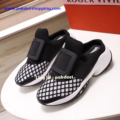 Roger vivier sneakers สีใหม่ล่าสุด งานสวยมาก 