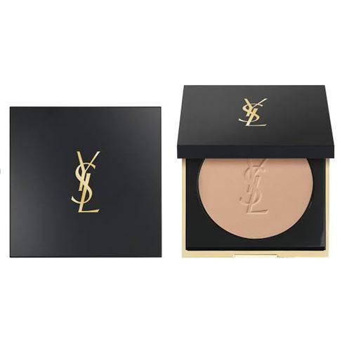 YSL Yves Saint Laurent All Hours Setting Powder 8.5 g. แป้งรองพื้นที่มาพร้อมกับพลังการควบคุมความมันยาวนานตลอดวันถึง 24 ชั่วโมง มีเม็ดสีที่ชัดเจนจึงช่วยให้สามารถปกปิดริ้วรอยและจุดด่างดำต่าง ๆ บนใบหน้าได้ตามที่คุณต้องการ เกลี่ยง่ายไม่ทำให้คุณรู้ส