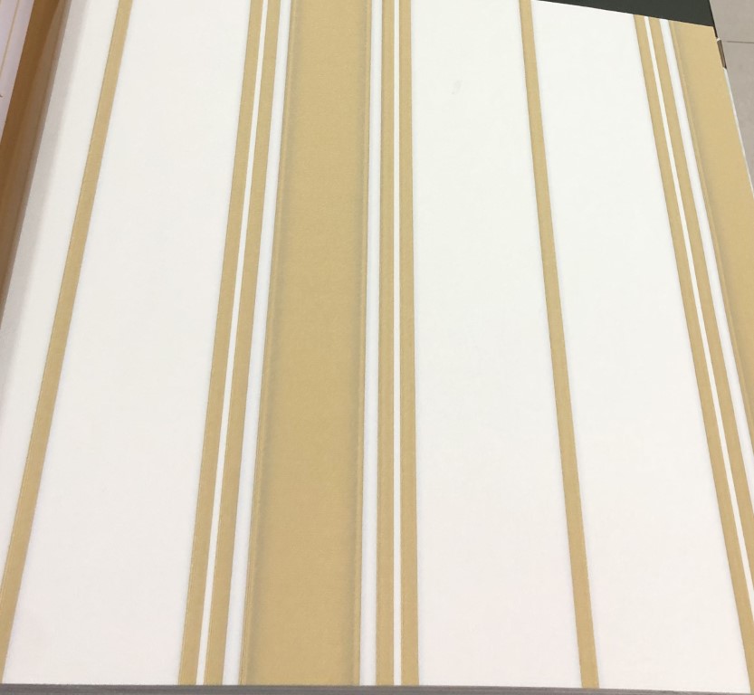 wallลายทาง ยาว10ม ก53ซม ม้วน5ตรม za2