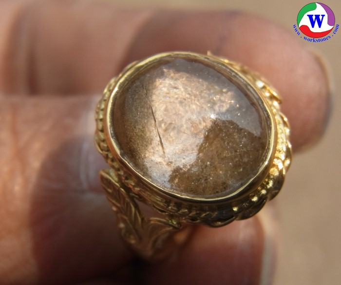 แหวนทองเหลืองหญิง เบอร์ 56 แก้วโป่งข่ามนำโชค ชนิดแก้วปวก 3 สี มีประกายเพชรระยิบระยับตา