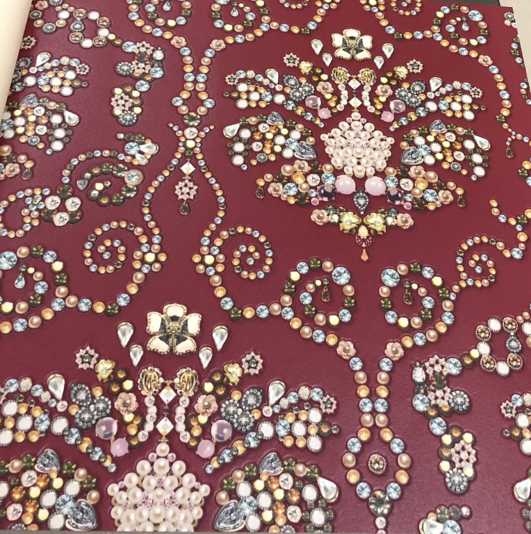 wallpaper ใบไม้ ขนสัตว์  ม้วนปกติ 1 ม้วน 5 ตารางเมตร กว้าง 53 cm ยาว 10 m  atm