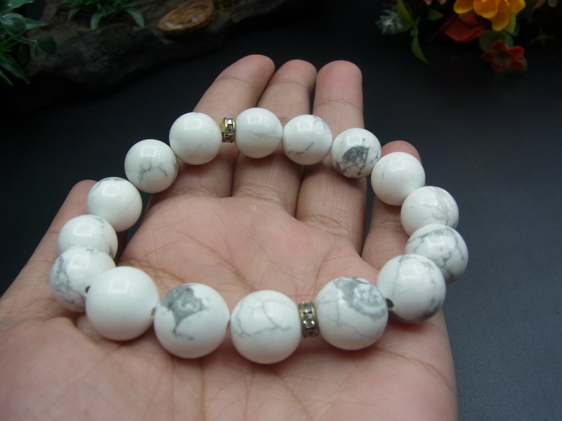 กำไลข้อมือฮาวไลท์