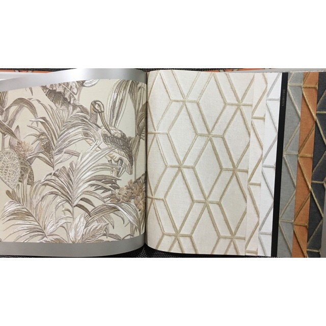 wallโมเดิร์น2 แบบผ้าปักนูน หรูหรามาก ยาว10ม กว้าง53ซม ม้วน5ตรมcdc