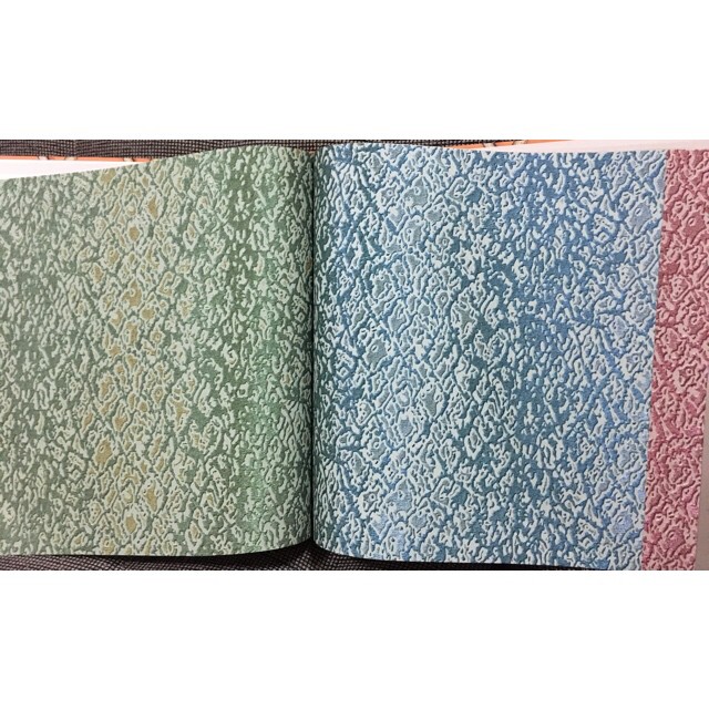 wallโมเดิร์น2 แบบผ้าปักนูน หรูหรามาก ยาว10ม กว้าง53ซม ม้วน5ตรมcdc