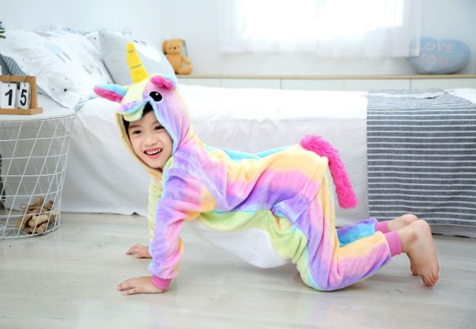 7C54.1 ชุดเด็ก ชุดมาสคอต ชุดนอนแฟนซี ม้าโพนี่ ยูนิคอร์น สีรุ้ง Mascot Rainbow Pony Unicorn Horse Costumes