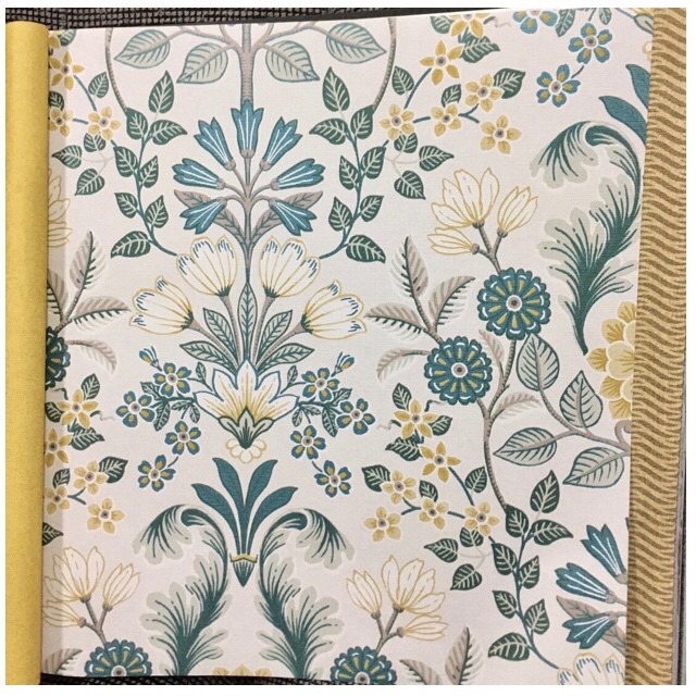 wallใบไม้ ยาว 10ม กว้าง 53ซม ม้วน5ตรมce