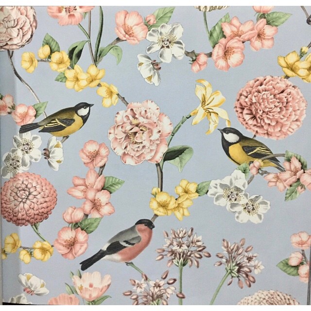 wallใบไม้ ยาว 10ม กว้าง 53ซม ม้วน5ตรมce