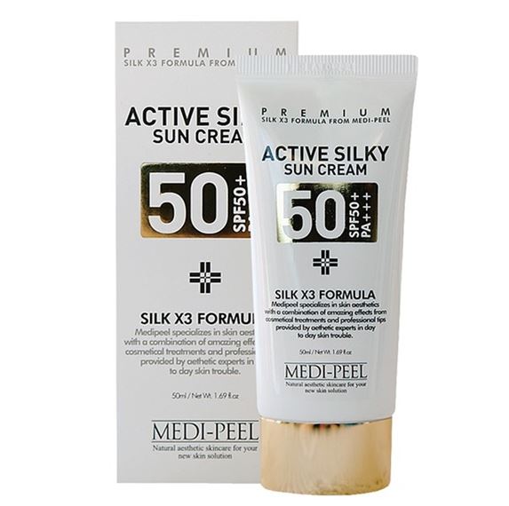 MEDI-PEEL Active Silky Sum Cream SPF50+/PA+++ 50 ml. กันแดดสูตรเปปไทด์เนื้อน้ำนมกันเหงื่อกันน้ำเพิ่มความไบรท์เรียบเนียนให้ผิวหน้ามีส่วนผสมของเป็ปไทด์ช่วยบำรุงผิวไปในตัวคงความชุ่มชื้นให้ผิวไม่ทำให้ผิวไหม้หมองคล้ำ