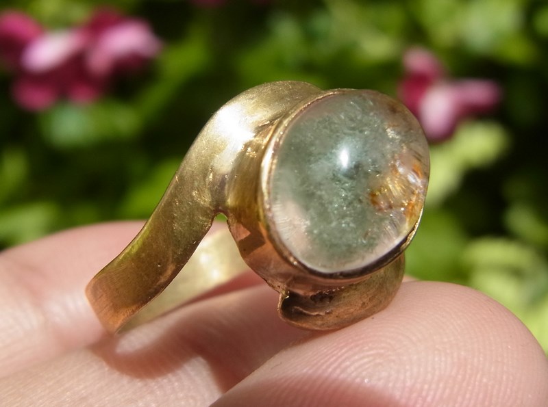 แหวนแก้วปวกเขียว ทอง เบอร์ 56 ครึ่ง  ตัวเรือนยูโรหญิง ทองเหลืองผสมทองคำแท้