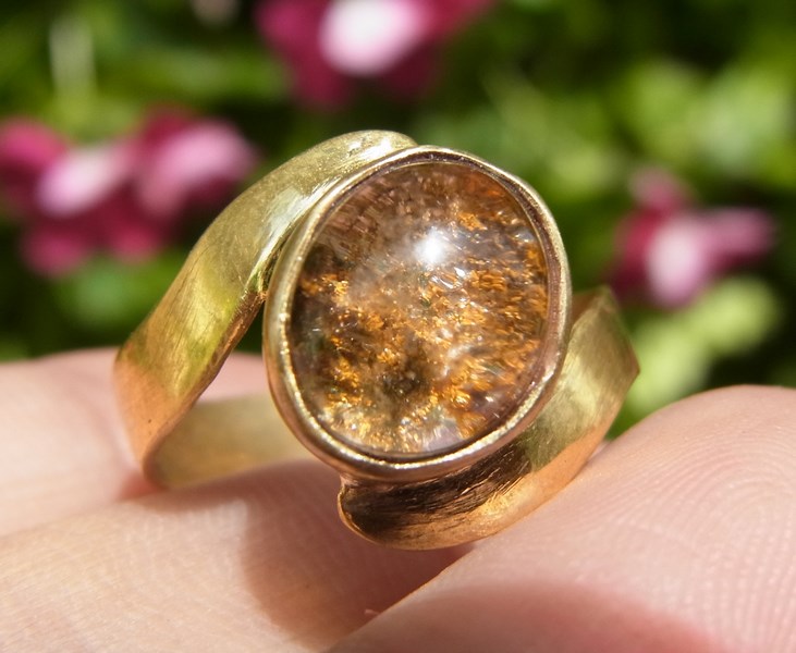 แหวนแก้วเขียว ทอง เบอร์ 55  ตัวเรือนยูโรหญิง ทองเหลืองผสมทองคำแท้