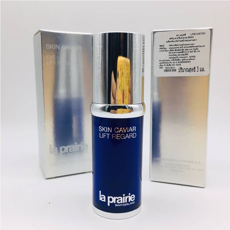 La Prairie Skin Caviar Eye Lift ขนาดทดลอง 3 ml. เซรั่มสำหรับบริเวณรอบดวงตารวมถึงคิ้วของคุณ ยกกระชับรอบดวงตา รอยตีนกา ถุงใต้ตาผสมผสานสองสูตรในขวดเดียวกัน สูตรหนึ่งห่อหุ้มในเม็ดคาเวียร์คาเวียร์อันเป็นสัญลักษณ์ของ La Prairie อีกสูตรหนึ่งเป็นอิมัลชั