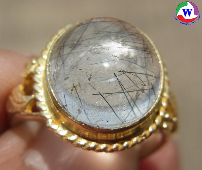 แหวนทองเหลืองหญิง  เบอร์ 55 หนักรวม 4.11 กรัม แก้วโป่งข่ามนำโชคชนิดแก้วขนเหล็กน้ำใส ฟองสมุทร