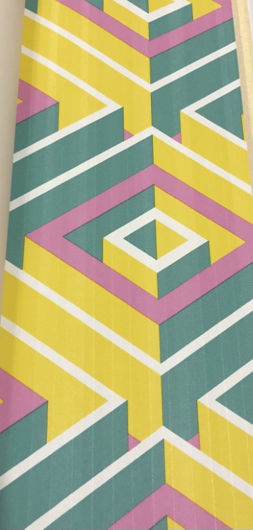 wallโมเดิร์น กราฟฟิก ยาว10ม กว้าง53ซม ม้วน5ตรม ccv