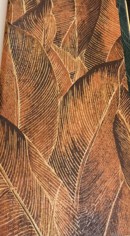 wallใบไม้ ยาว 10ม กว้าง 53ซม ม้วน5ตรม ccv