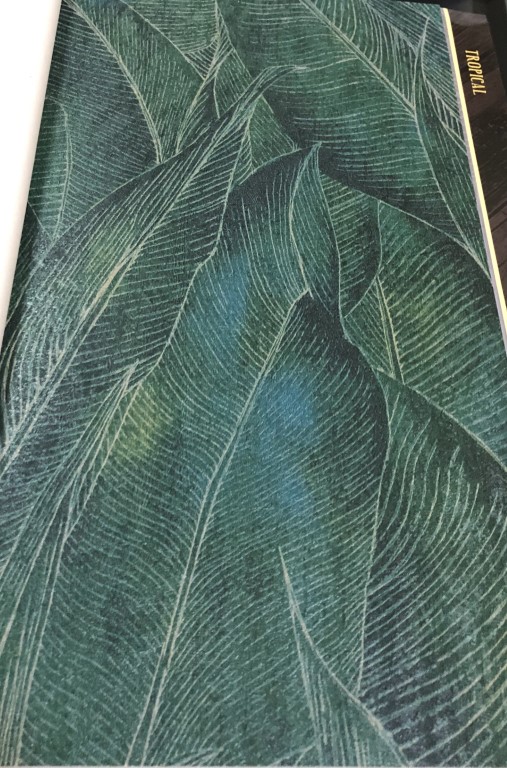 wallใบไม้ ยาว 10ม กว้าง 53ซม ม้วน5ตรม ccv