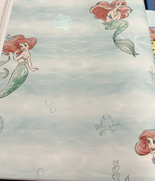 wall การ์ตูน ลิขสิทธิ์ใหม่  ยาว 10ม กว้าง 53ซม ม้วน5ตรม cd