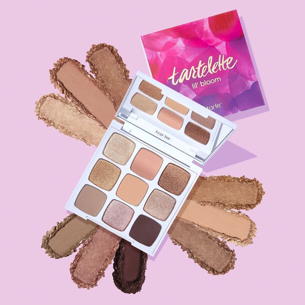 Tarte Tartelette lil' bloom Amazonian Clay Eyeshadow Palette Limited-Edition (แยกขายจากเซ็ท3ชิ้นไม่มีกล่อง) พาเลตอายแชโดว์ โทนwarmneutralซึ่งเป็นโทนที่สามารถแต่งได้ทุกวัน มีทั้งเนื้อแมตต์และชิมเมอร์ละเอียดยิบพิกเมนต์แน่นมีทั้งหมด 9เฉดสี พร้อมเสริมควา