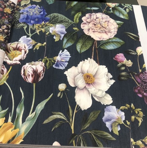 wallใบไม้ ยาว 10ม กว้าง 53ซม ม้วน5ตรม ltw