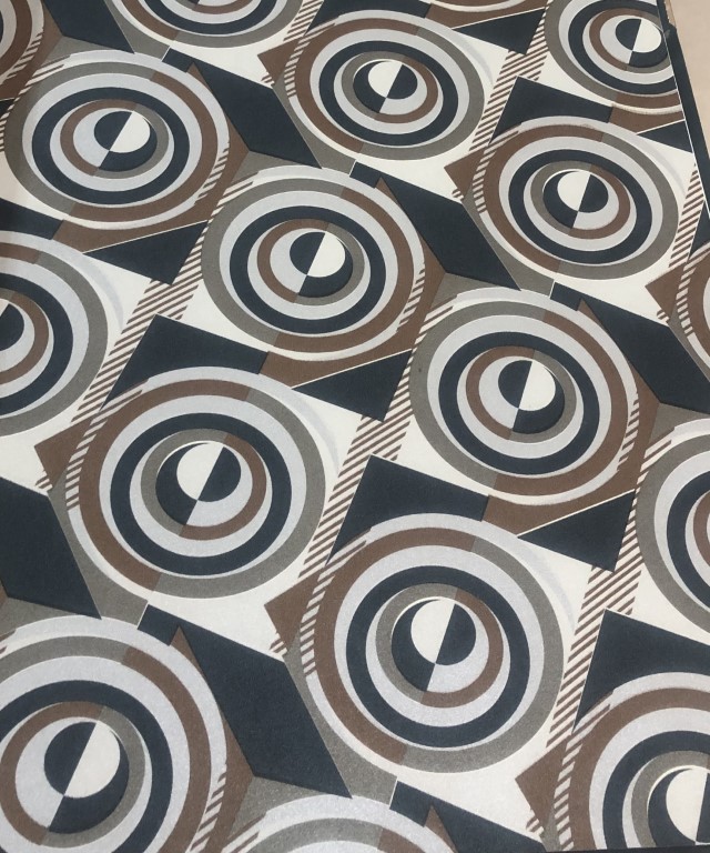 wallโมเดิร์น กราฟฟิก ยาว10ม กว้าง53ซม ม้วน5ตรม ric