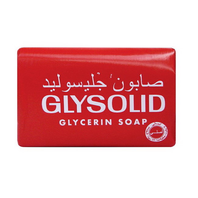 Glysolid Glycerin Soap125g. สบู่กลีเซอรีนผลิตจากไขมันที่สกัดได้จากพืช ส่วนผสมหลักจากมะพร้าว ฟอกได้ทั้งหน้าและตัวเด็กสามารถใช้ได้โดยไม่เกิดการระคายเคือง กลีเซอรีนทำหน้าที่เป็นมอยเจอร์ไรเซอร์ให้กับผิว ปกป้องผิวไม่ให้แห้ง และดูดซับความชื้นเมื่อสัมผัสกับอากาศ