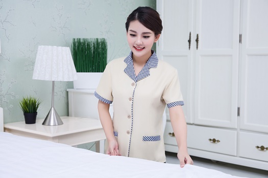 pre-oder**เสื้อพนักงานแม่บ้าน เสื้อแม่บ้านทำความสะอาด พนักงานสปา พนักงานโรงแรม พนักงานรีสอร์ท (สินค้าไม่รวมกางเกง) ***สินค้าไม่สามารถเปลี่ยนสีและรูปแบบได้คะ สีตามภาพ ไซร์ L XL 2XL 3XL 4XL
