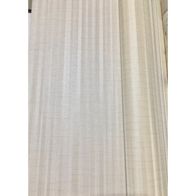 ราคาพิเศษ มีวิ้งๆ  ยาว10ม กว้าง53ซม. ม้วน5ตรมqd