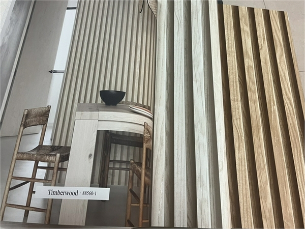 wallไม้ 3D ม้วนใหญ่ 15ตรม. ยาว 15.6 ม. ก 1.06 ม. csq