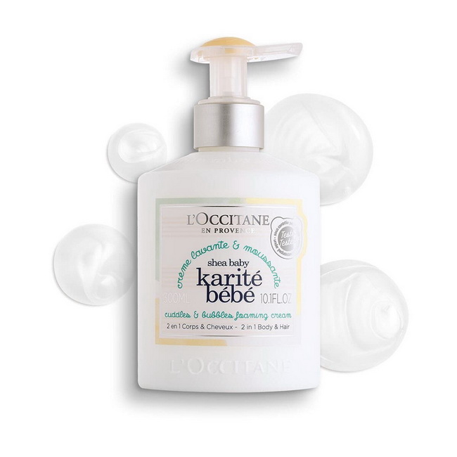 L'OCCITANE Shea Baby Cuddles & Bubbles Foaming Cream 300ml. โฟมอาบน้ำเนื้อครีมนุ่มๆ เนื้อครีมจะกลายเป็นฟองโฟมหนานุ่มที่อ่อนโยนต่อผิวหนัง เส้นผม และหนังศีรษะของลูกน้อย ไม่ระคายเคืองต่อดวงตา มีส่วนผสมของสารสกัดจากธรรมชาติ ได้แก่ เชีย บัตเตอร์ และกล