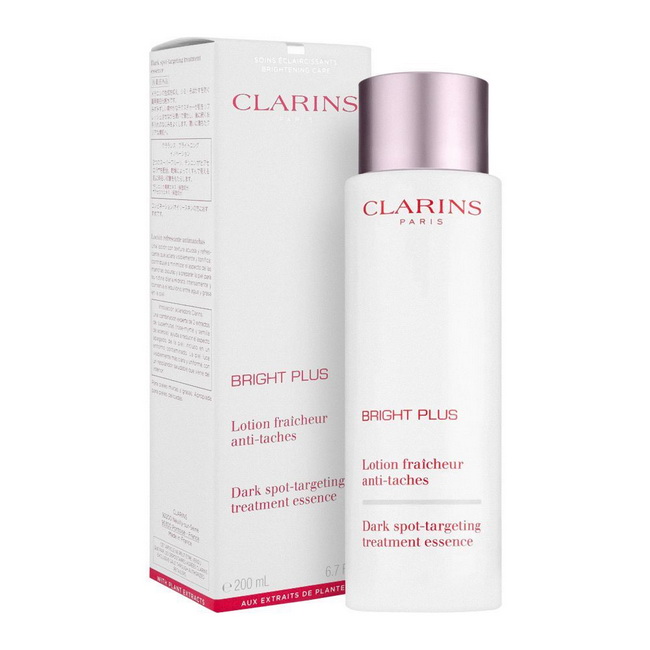 CLARINS Bright Plus Dark Spot-Targeting Treatment Essence 200 ml. ทรีตเมนต์เอสเซ้นส์เพื่อผิวสวยกระจ่างใสช่วยลดเลือนจุดด่างดำที่มีสาเหตุมาจากรังสีแสงอาทิตย์ มลภาวะ และริ้วรอยหมองคล้ำให้แลดูจางลง