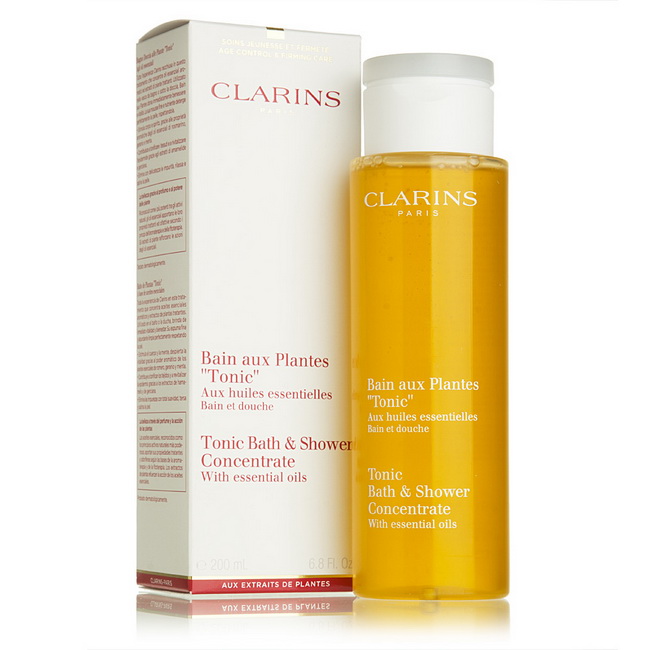 CLARINS Tonic Bath & Shower Concentrate 200 ml. เจลอาบน้ำพร้อมเอสเซนเชียลออยล์ ทำความสะอาดและปรับผิวให้แลดูเรียบเนียนแลดูกระชับ ปลุกพลังความมีชีวิตชีวาให้แก่ผิวกายและจิตใจ