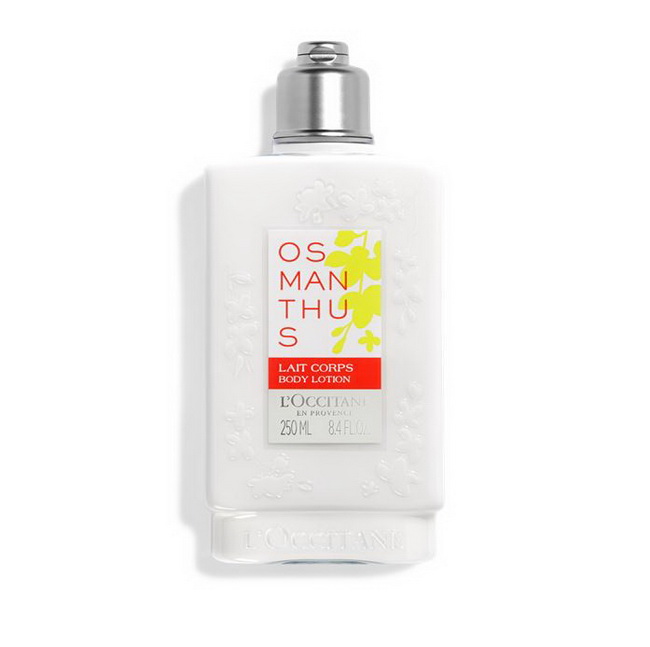 L'OCCITANE Osmanthus Body Lotion 250 ml. โลชั่นทาผิวกาย ที่ช่วยเข้าบำรุงและสร้างความชุ่มชื้นในผิวของคุณ มอบความรู้สึกของผิวที่นุ่มละมุนพร้อมกลิ่นหอมละเอียดอ่อนที่ผสมผสานความหอมสดชื่นของธรรมชาติ เข้ากับกลิ่นหอมละมุนของแอปริคอตและความหอมอบอวลของเหล่าแม