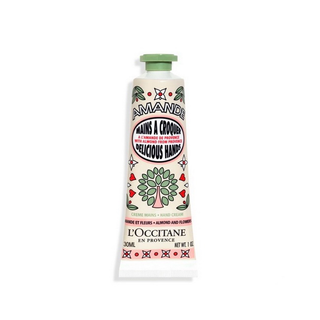 L'Occitane Almond & Flowers Hand Cream 30 ml. ครีมทามือสูตรยอดนิยม มาพร้อมกลิ่นหอมลิมิเต็ด หอมละมุนอันเปล่งประกายของดอกโอลีฟและอัลมอนด์ มอบความสดชื่นด้วยกลิ่นซิตรัสจาก เบอร์กาม็อท เลมอน เปอติเกรน และส้ม ตามมาด้วยดอกมะกอก เนอโรลี่ และไลแลค ผสานรวม