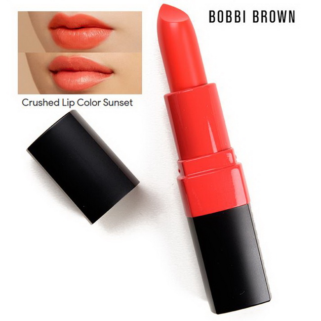 Bobbi Brown Crushed Lip Color 3.4 g. #Sunset ลิปสติกรุ่นใหม่ มาพร้อมเม็ดสีในแบบเนื้อซอฟแมทท์ คือแมทท์นิดๆ แต่ชุ่มชื้นด้วยคุณค่าบำรุงจากวิตามิน E, C และขี้ผึ้งคุณภาพสูง ติดทนนานได้สูงสุดถึง 8 ชั่วโมงโดยไม่เป็นคราบหรือจืดจางระหว่างวัน